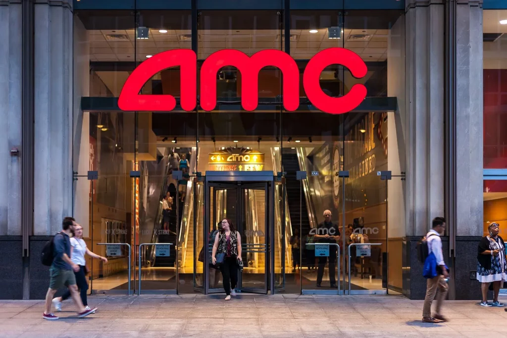 AMC Entertainment Q2 Losses Narrow, Issues Special Dividend To Reward APE Investors