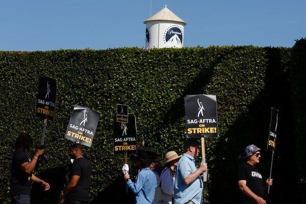 Talks Between Striking Actors and Studios Are Suspended