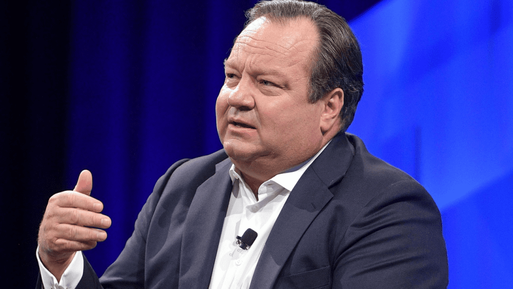 ViacomCBS CEO Bob Bakish On Theatrical Movie Windows