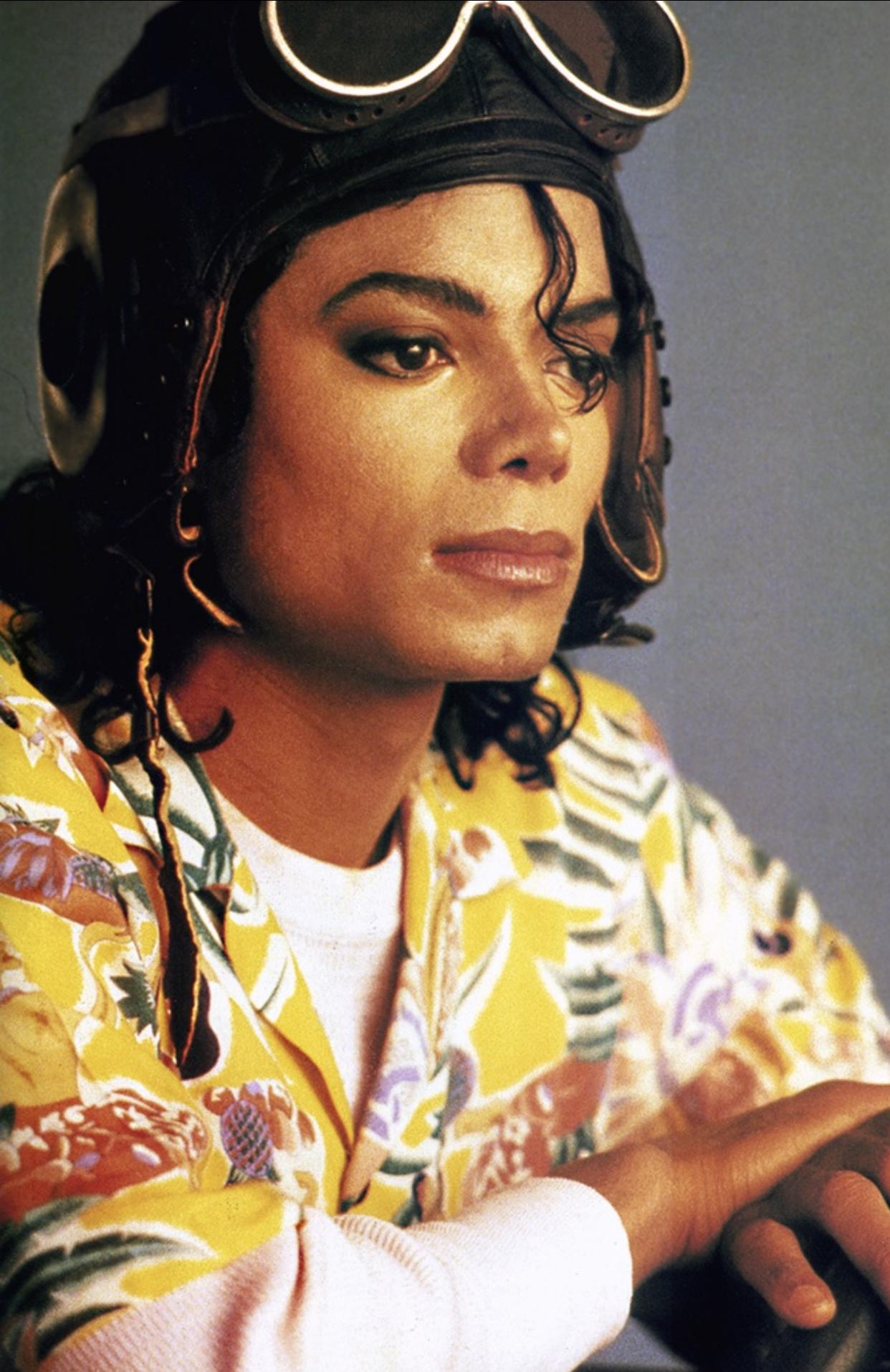Michael Jackson: Leave Me Alone